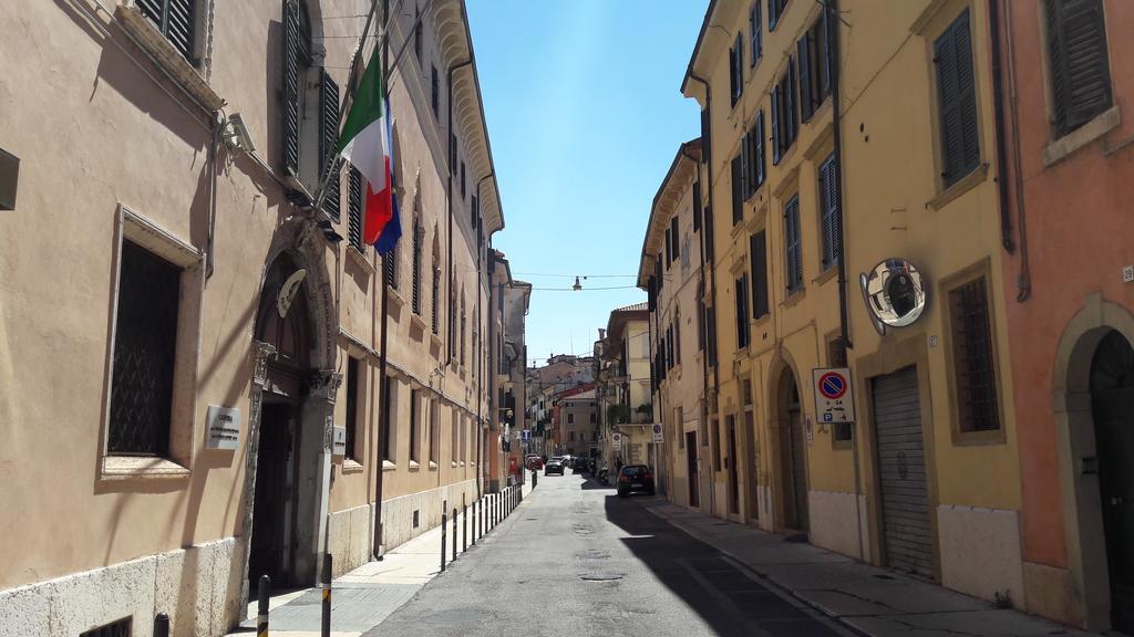 Ponte Nuovo Apartamento